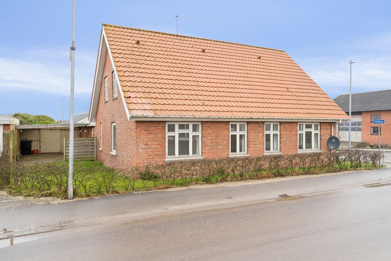 image 01